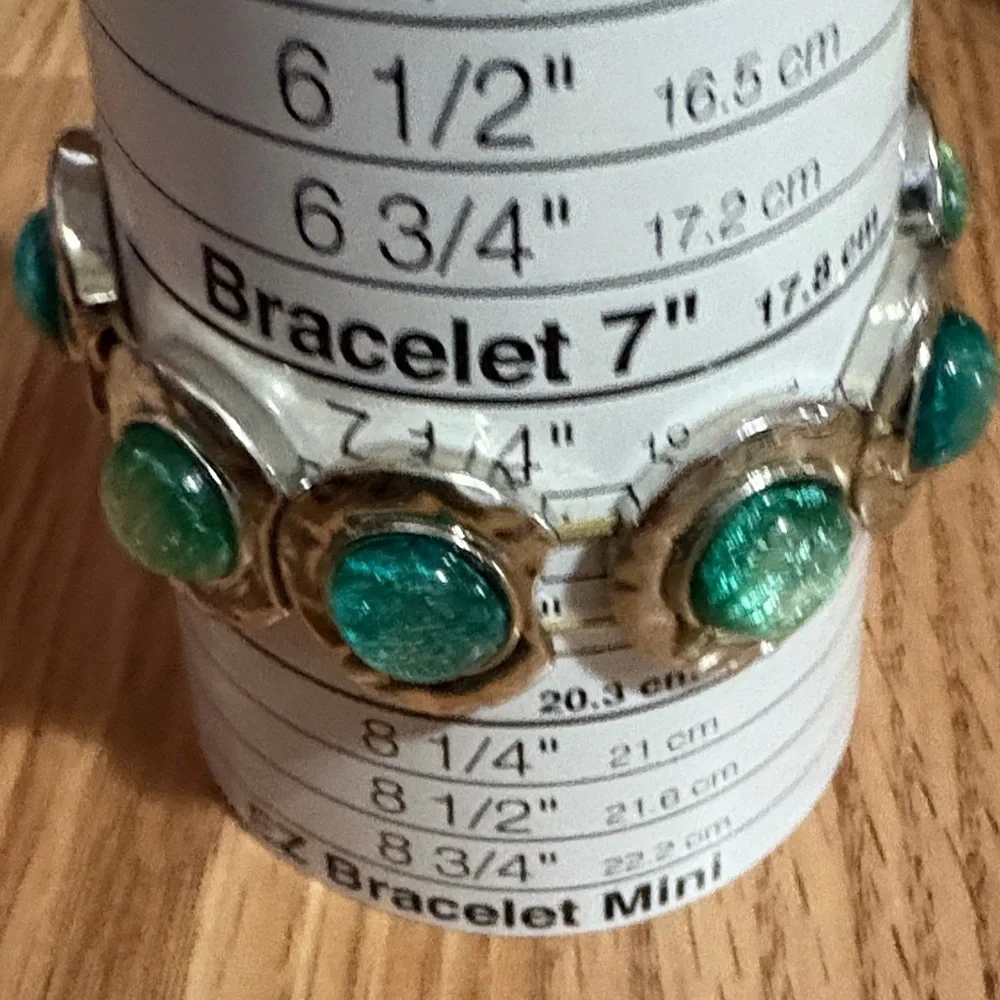 VINTAGE IRIDESCENT BLUE SILVER-TONE BIB 18-21